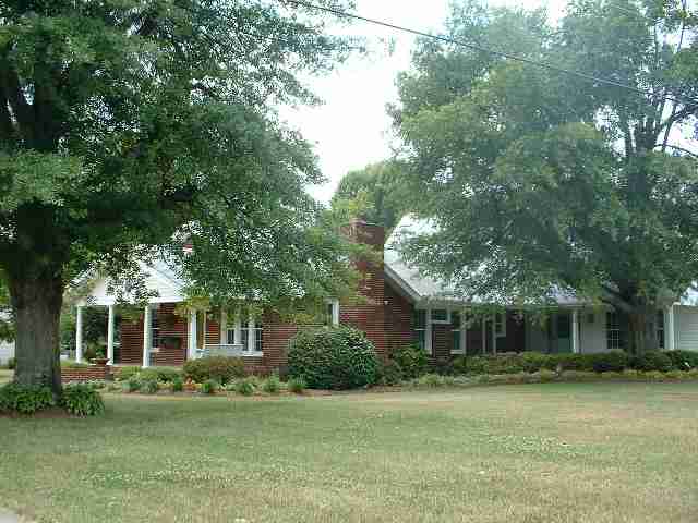 711 Gulliver Street Fountain Inn, SC 29644 - Photo 2 of 9 Gallery Image 2
