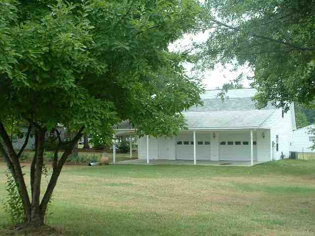 711 Gulliver Street Fountain Inn, SC 29644 - Photo 4 of 9 Gallery Image 4