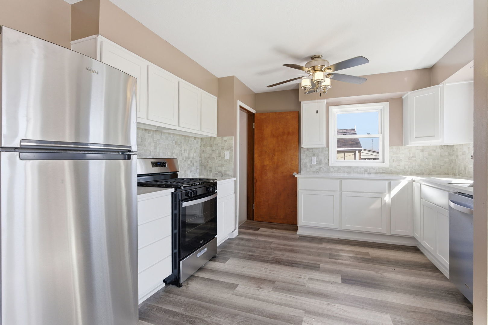 2330 177th Street Lansing, IL 60438 - Photo 5 of 20
