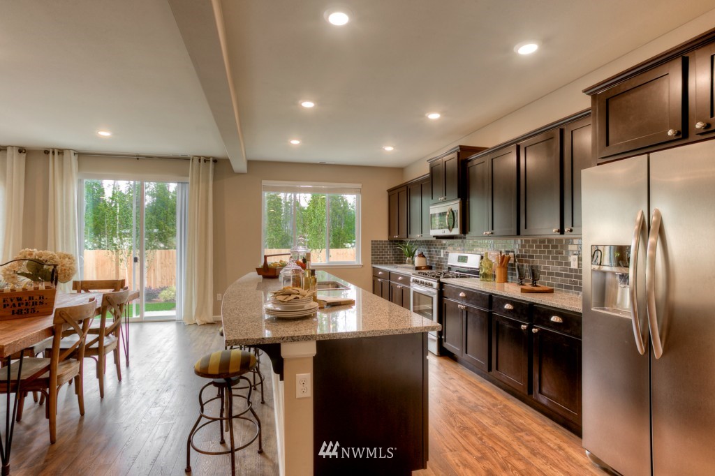 15919 Meridian Drive Southeast Bothell, WA 98012 - Photo 6 of 25