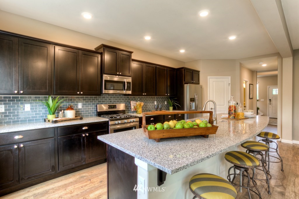 15919 Meridian Drive Southeast Bothell, WA 98012 - Photo 7 of 25