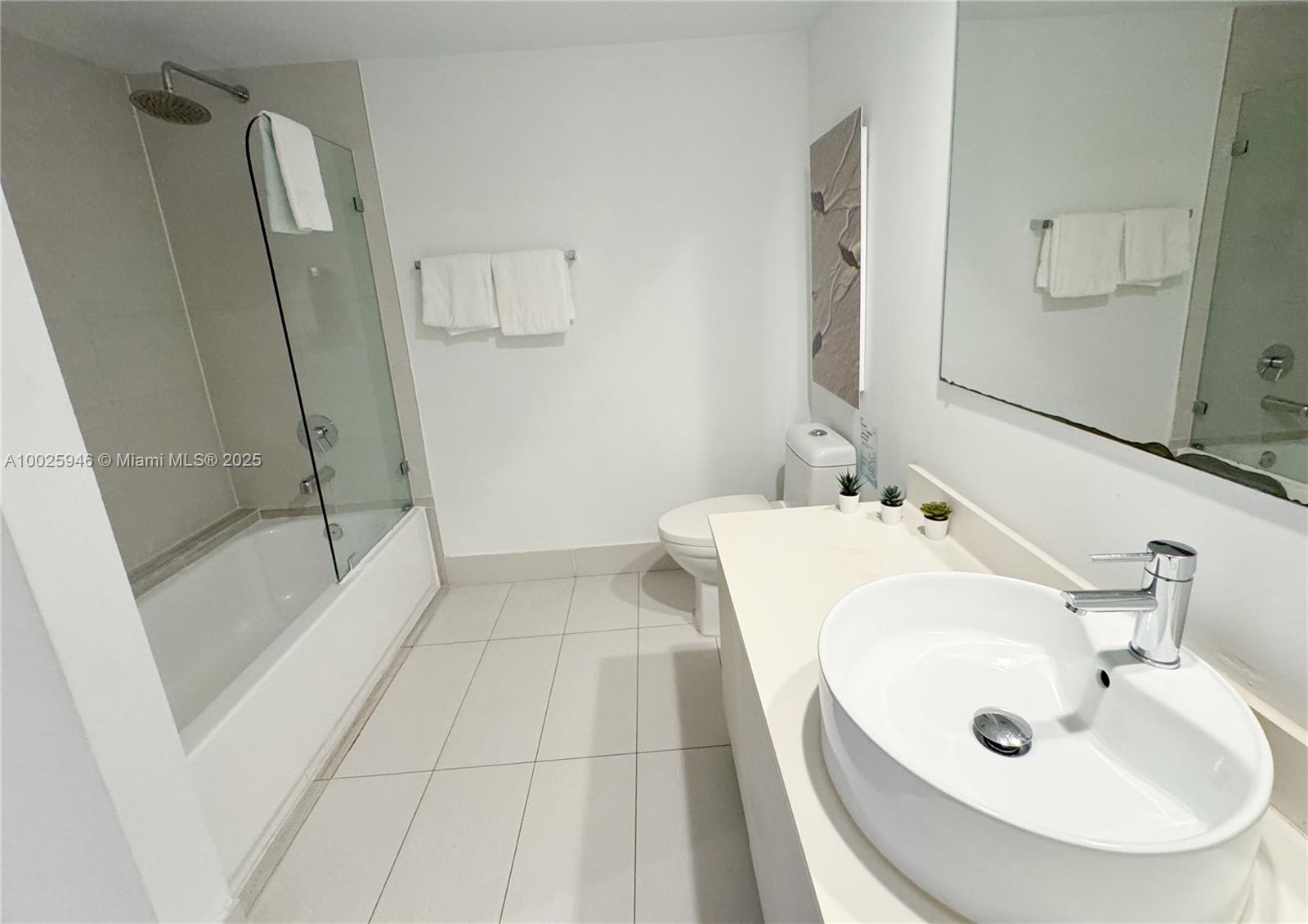 2602 East Hallandale Beach Boulevard, Unit 1605 Hallandale Beach, FL 33009 - Photo 16 of 31