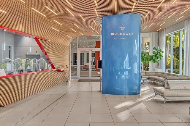 $5,500 | 2602 East Hallandale Beach Boulevard, Unit 1605, Hallandale Beach, FL 33009