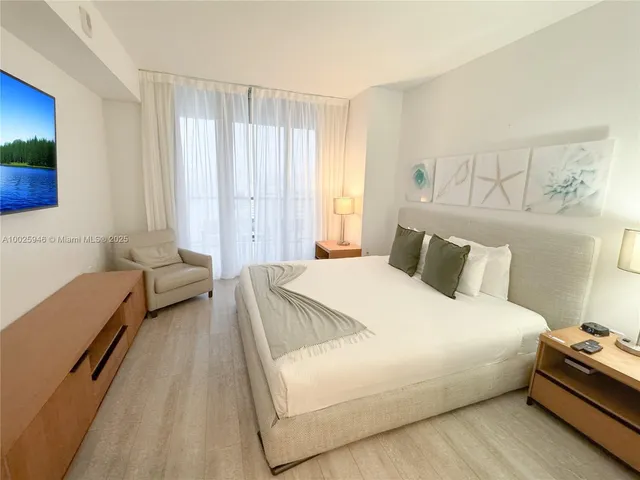 $5,500 | 2602 East Hallandale Beach Boulevard, Unit 1605, Hallandale Beach, FL 33009