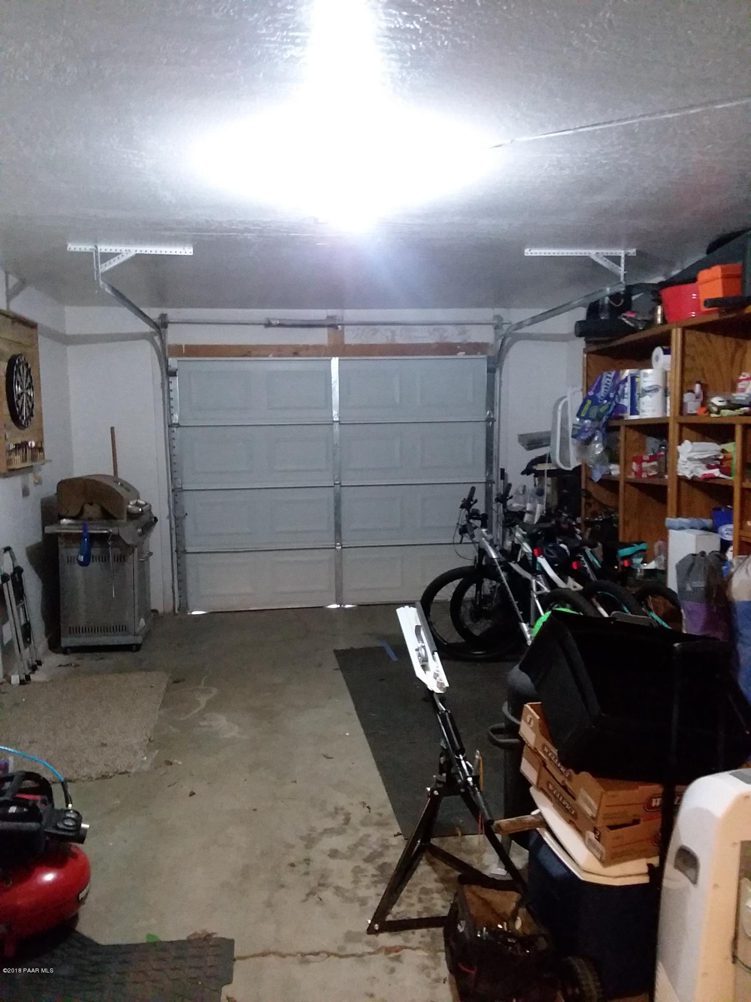 17080 East Roadrunner Road Mayer, AZ 86333 - Photo 23 of 47 Unit A Garage2