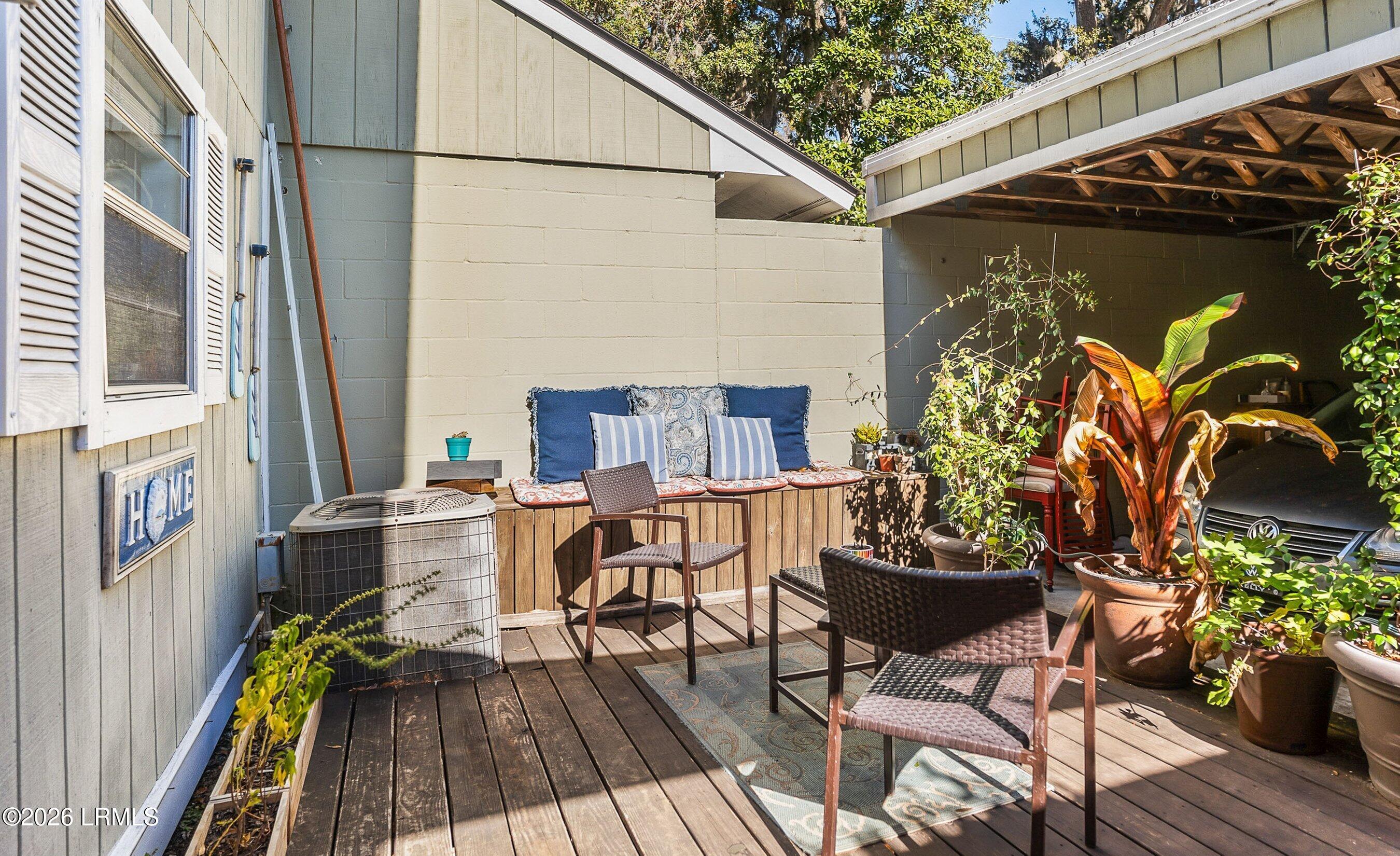 900 State Rd S-7-297, Unit B2 Beaufort, SC 29902 - Photo 15 of 27 BR31