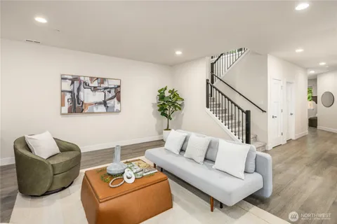 $1,111,000 | 18315 17th Avenue West, Lynnwood, WA 98037