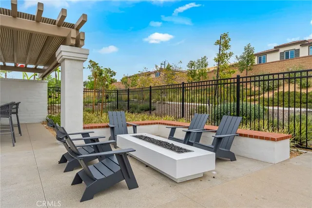 $508,000 | 5253 Wildflower Lane, Unit 1, Fontana, CA 92336