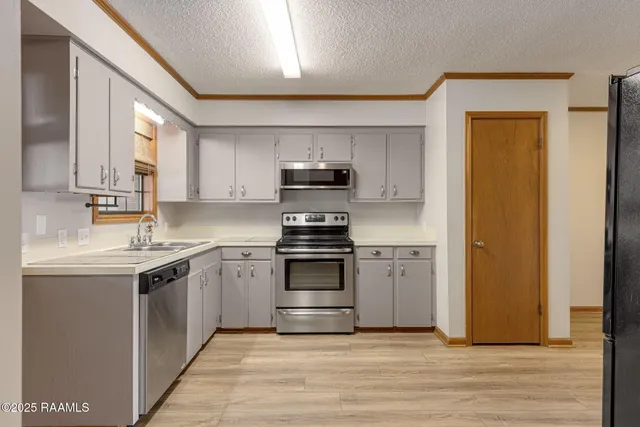 $139,000 | 4844 Interstate 49 Frontage Road, Unit 5C, Opelousas, LA 70570