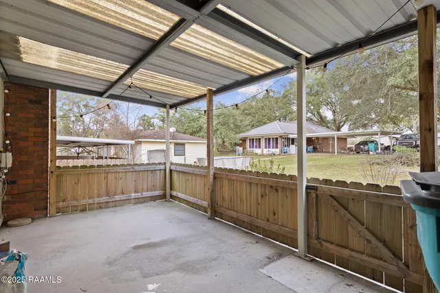 $139,000 | 4844 Interstate 49 Frontage Road, Unit 5C, Opelousas, LA 70570