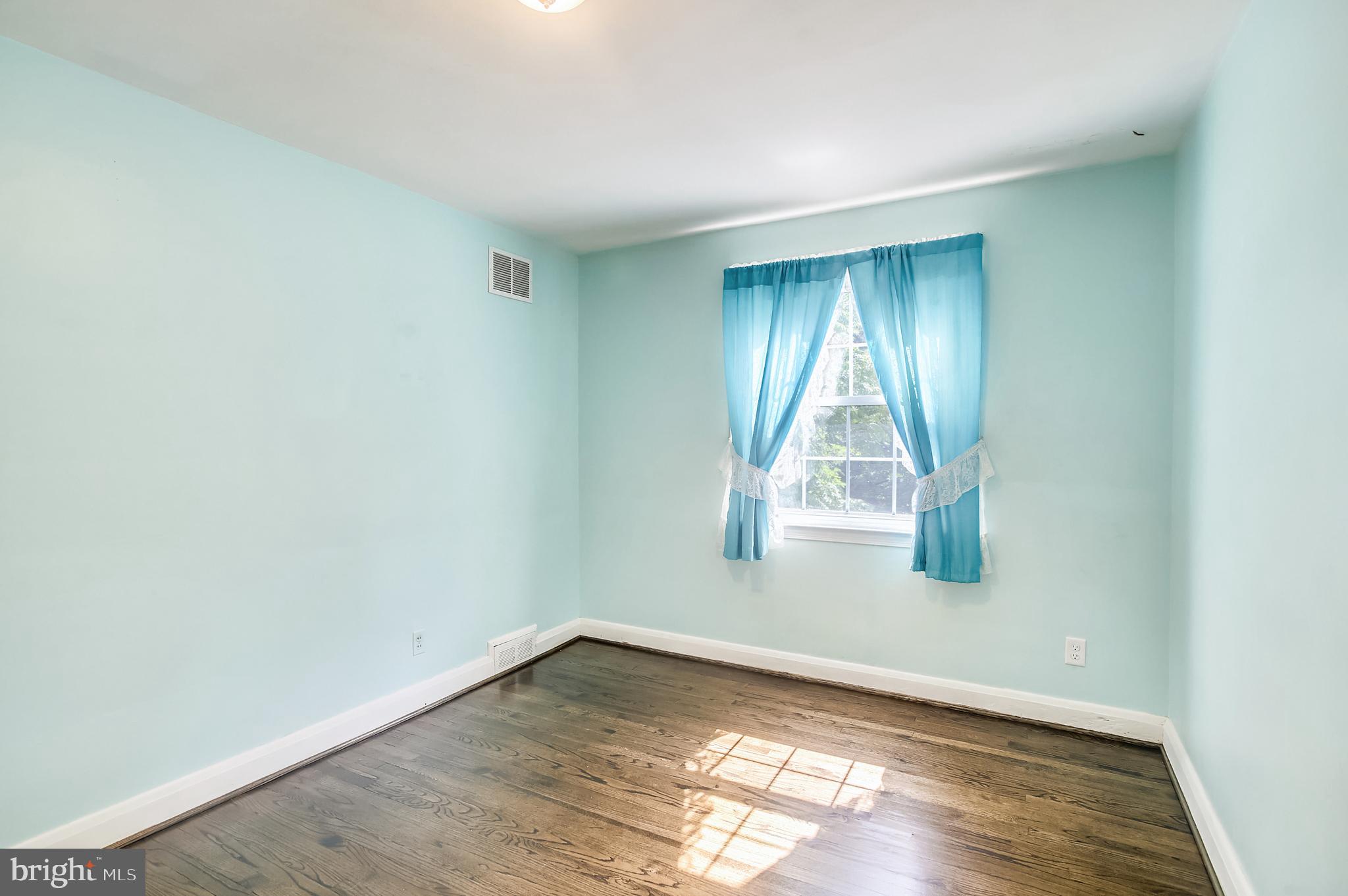 8125 Clyde Bank Road Towson, MD 21286 - Photo 24 of 38 Gallery Image 24