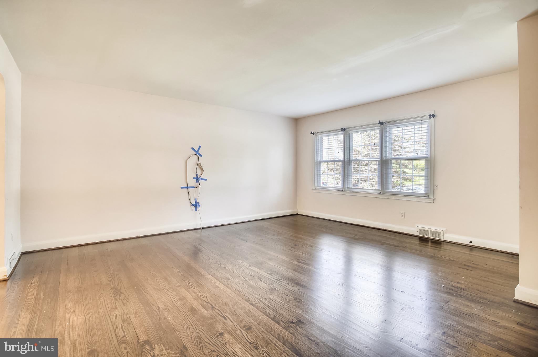 8125 Clyde Bank Road Towson, MD 21286 - Photo 5 of 38 Gallery Image 5