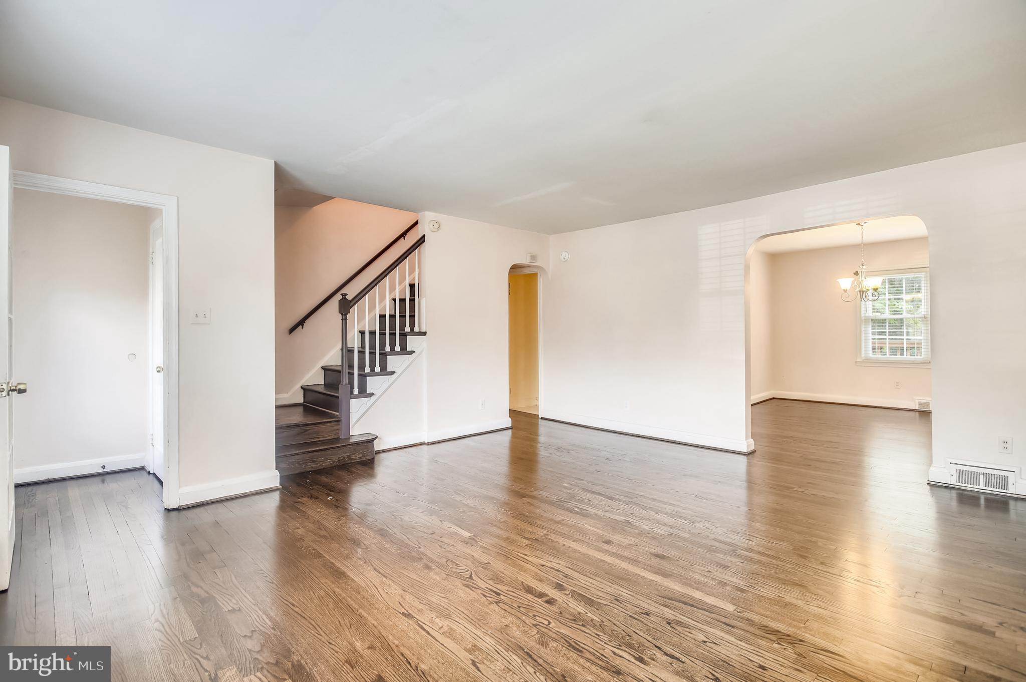 8125 Clyde Bank Road Towson, MD 21286 - Photo 7 of 38 Gallery Image 7