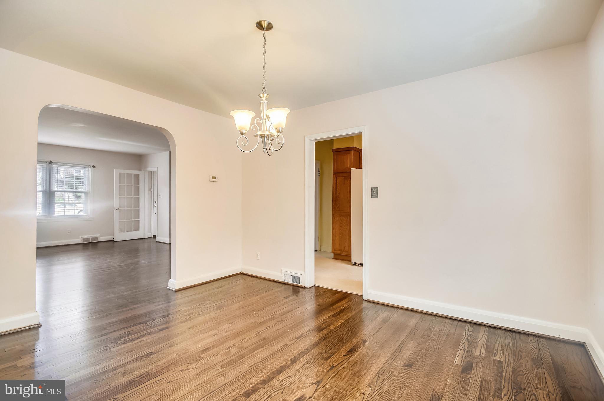 8125 Clyde Bank Road Towson, MD 21286 - Photo 9 of 38 Gallery Image 9