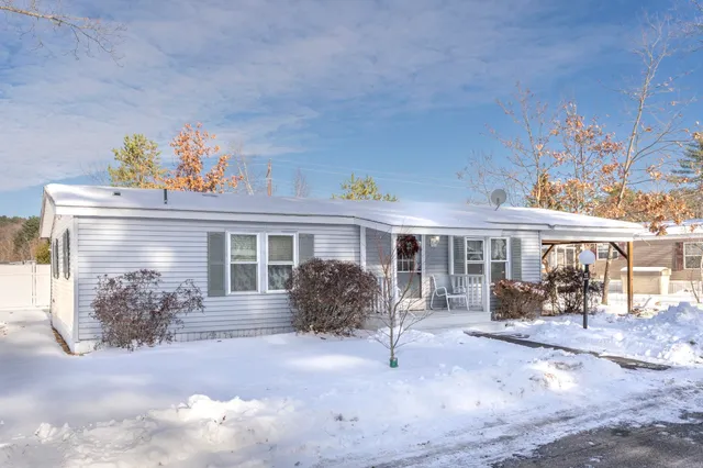 $225,000 | 73 Riverledge Drive, Goffstown, NH 03045