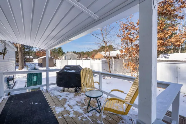 $225,000 | 73 Riverledge Drive, Goffstown, NH 03045