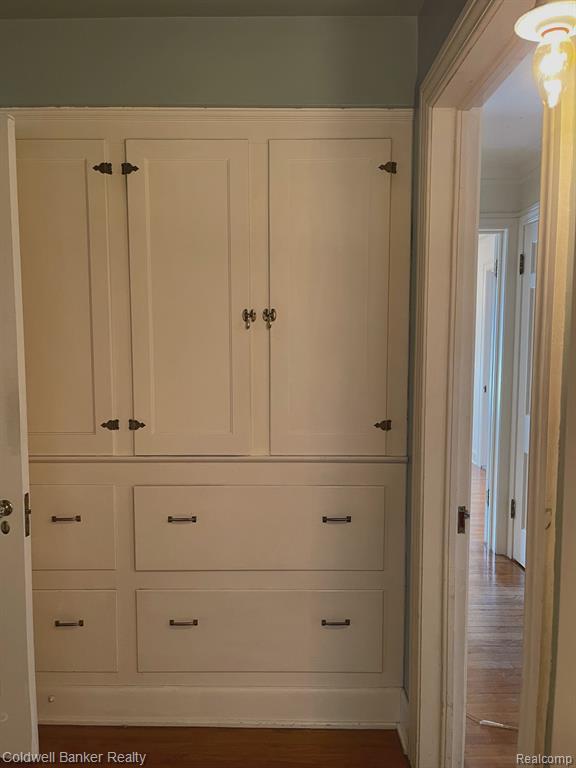 868 Whittier Road Grosse Pointe Park, MI 48230 - Photo 38 of 48