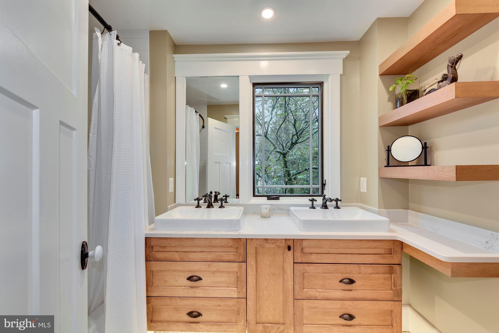 6130 Utah Avenue Northwest Washington, DC 20015 - Photo 18 of 37