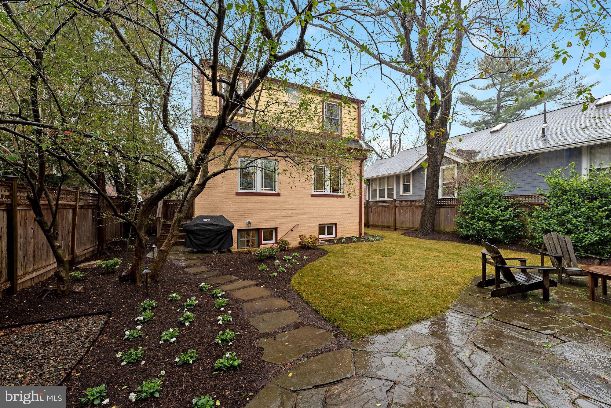 6130 Utah Avenue Northwest Washington, DC 20015 - Photo 30 of 37