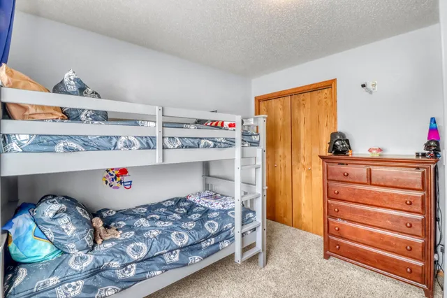 $364,900 | 4510 Sunset Boulevard, West Fargo, ND 58078