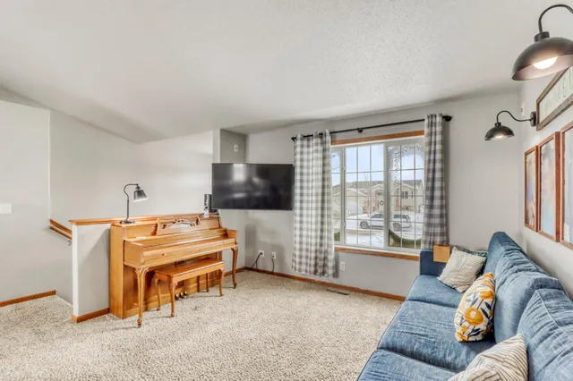 $364,900 | 4510 Sunset Boulevard, West Fargo, ND 58078