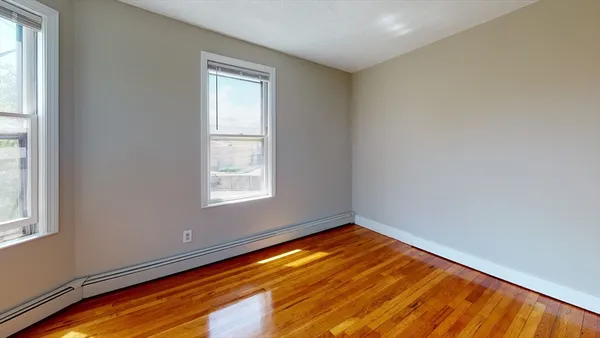 a view of empty room with window
