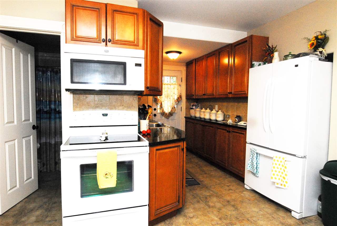 132 Rosedale Avenue Manchester, NH 03103 - Photo 19 of 22