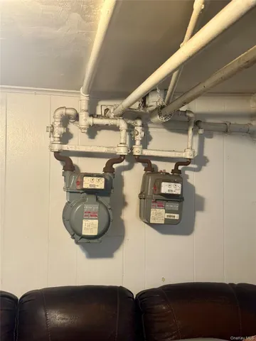 $899,000 | 182 Lincoln Avenue | East New York