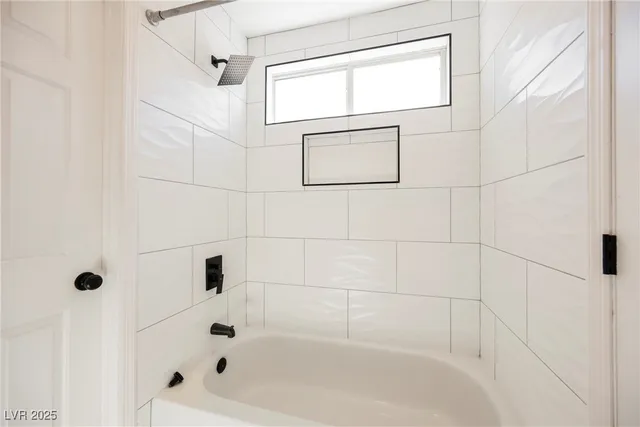 $2,685 | 3512 Lockport Street, Las Vegas, NV 89129