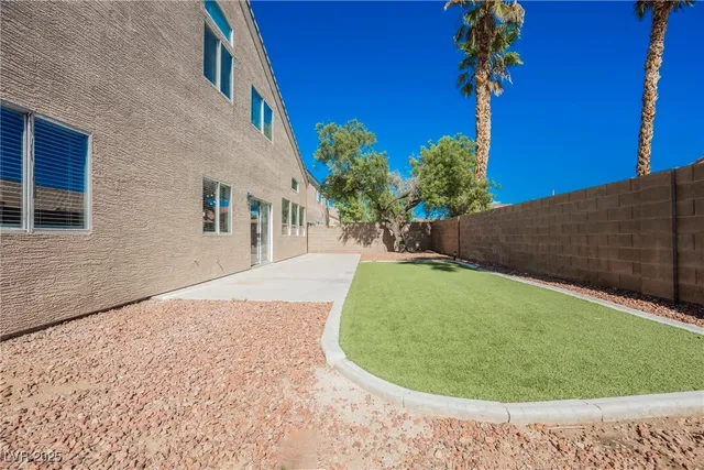 $2,685 | 3512 Lockport Street, Las Vegas, NV 89129