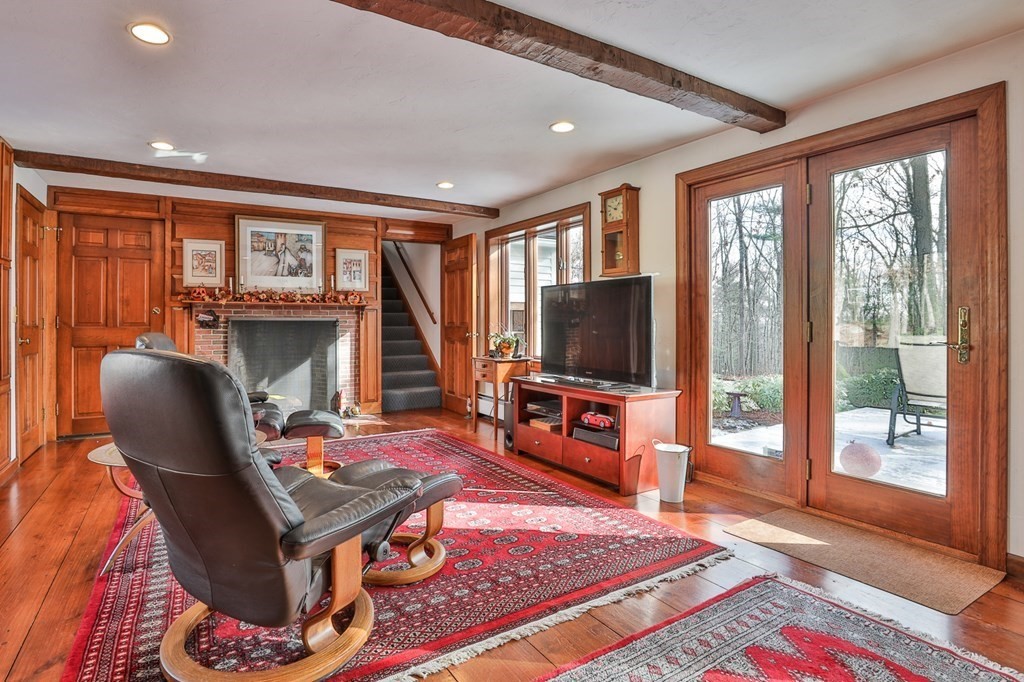 318 Old Littleton Road Harvard, MA 01451 - Photo 6 of 42