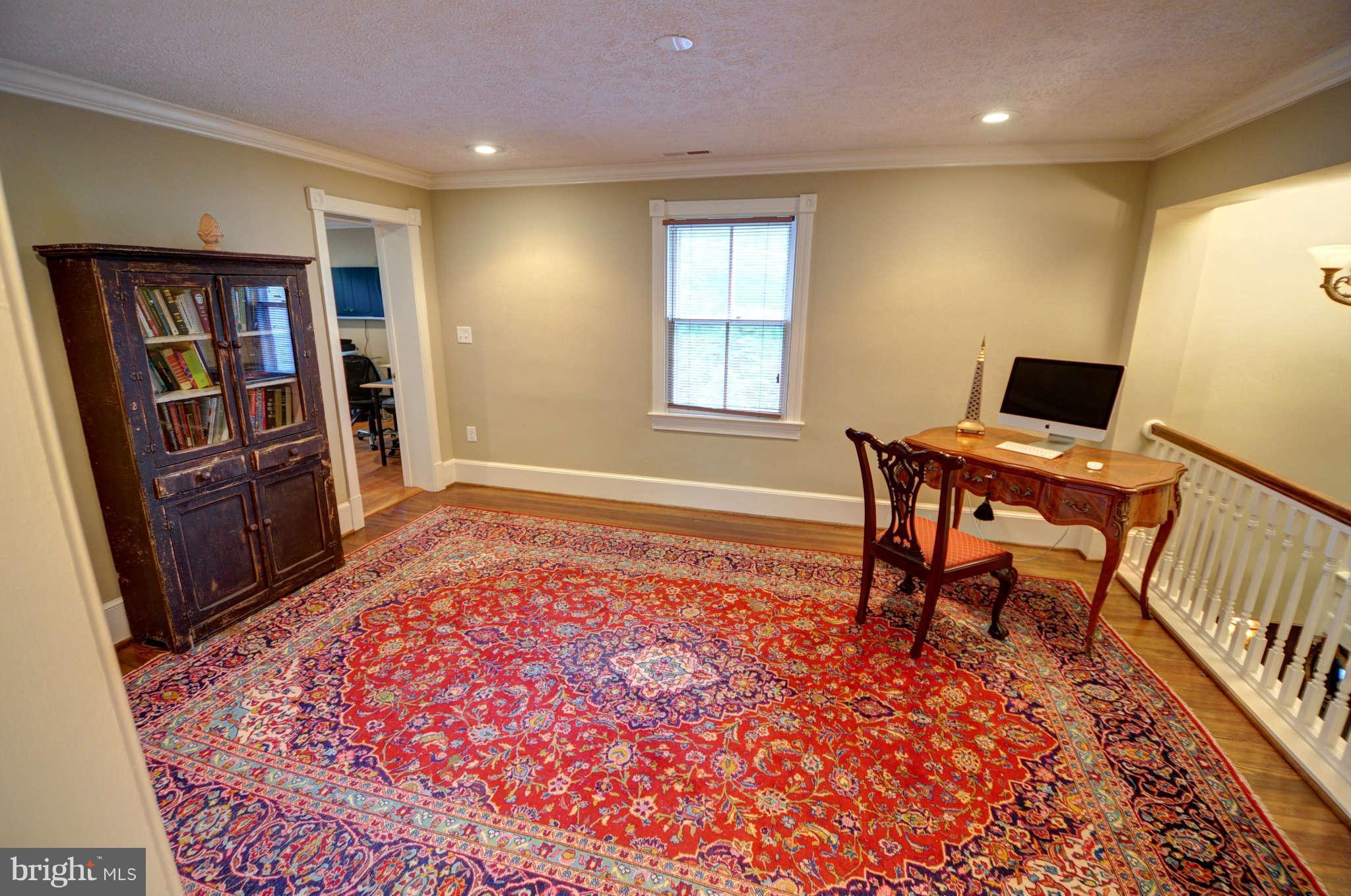 3732 Chain Bridge Road Fairfax, VA 22030 - Photo 22 of 30 Den