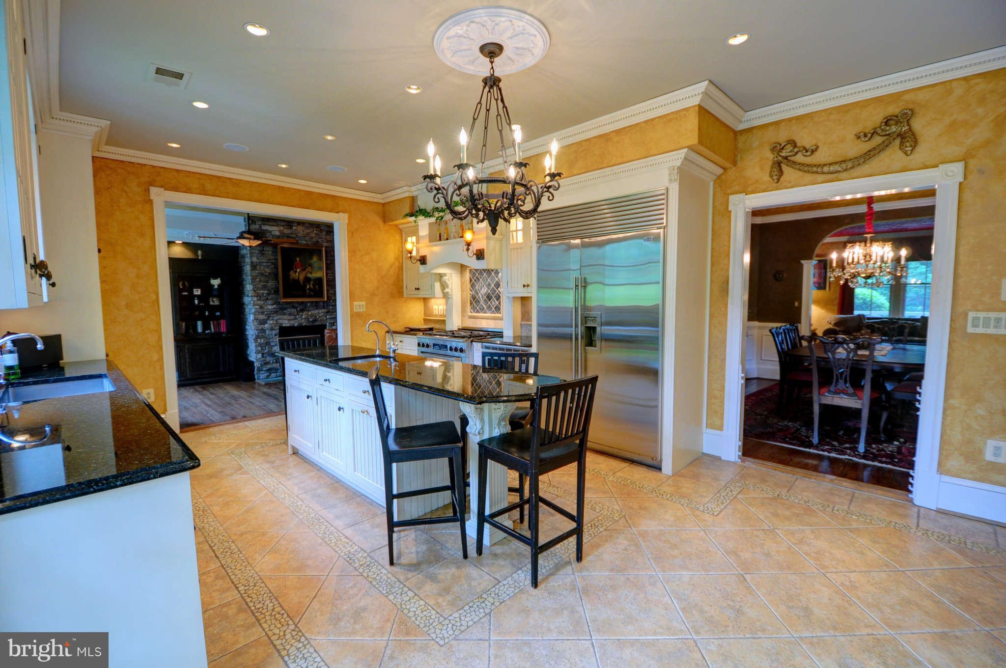 3732 Chain Bridge Road Fairfax, VA 22030 - Photo 8 of 30 Kitchen