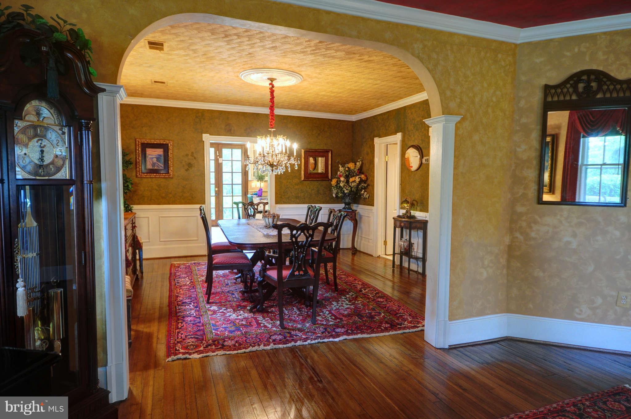 3732 Chain Bridge Road Fairfax, VA 22030 - Photo 10 of 30 Dining Room