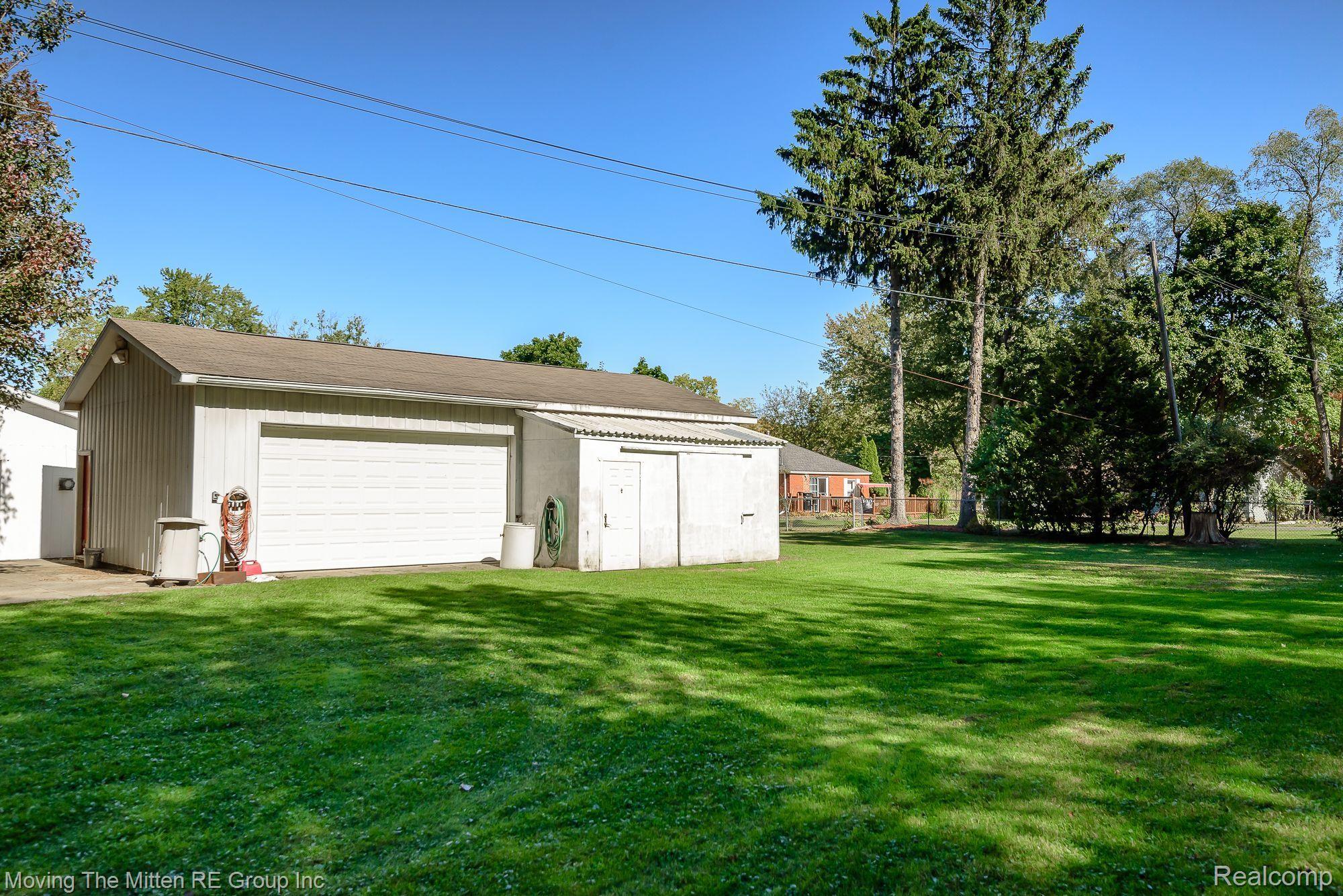 1094 Savage Road Belleville, MI 48111 - Photo 12 of 53 Gallery Image 12