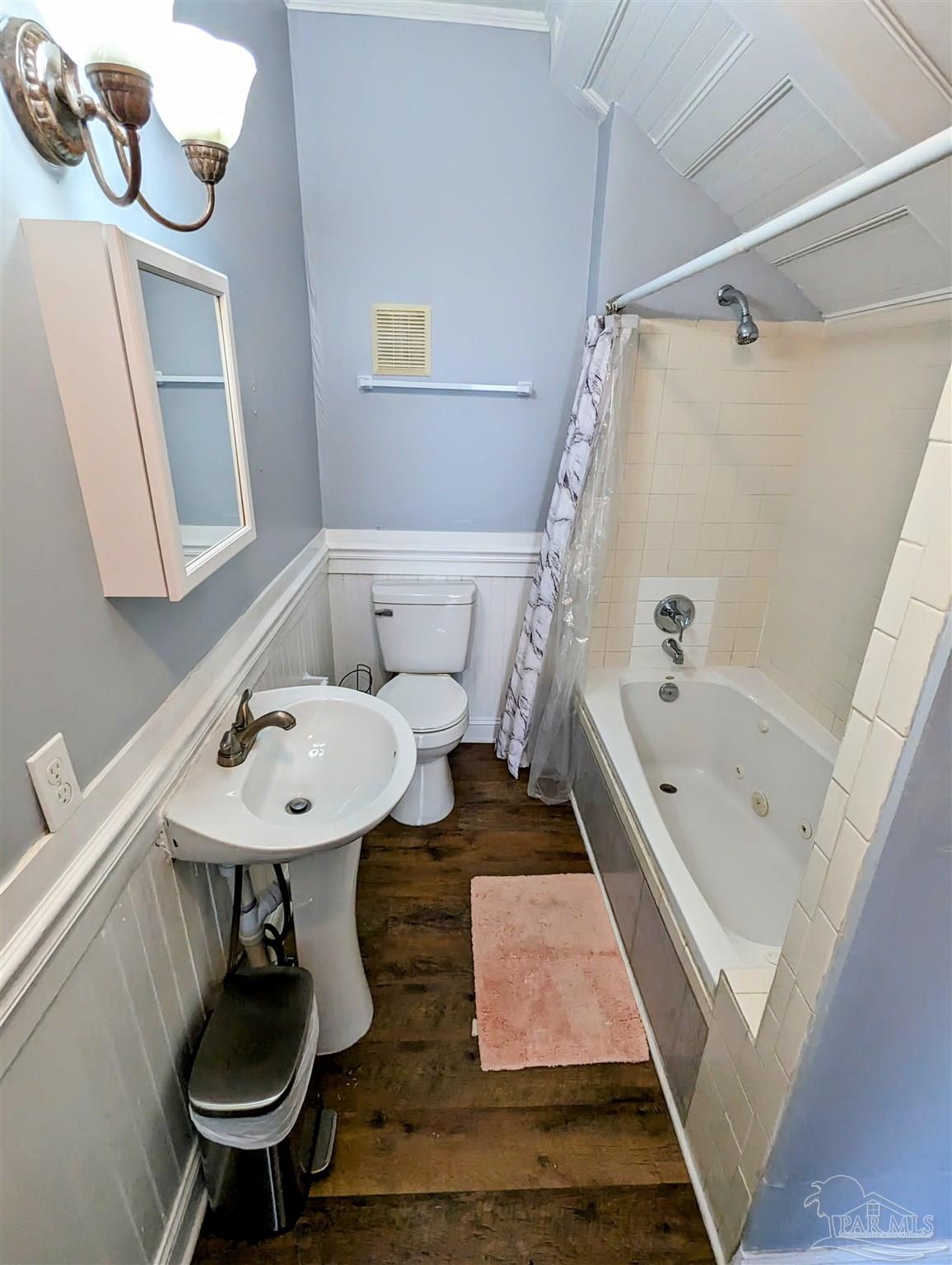 911 North Spring Street, Unit 1 Pensacola, FL 32501 - Photo 15 of 15
