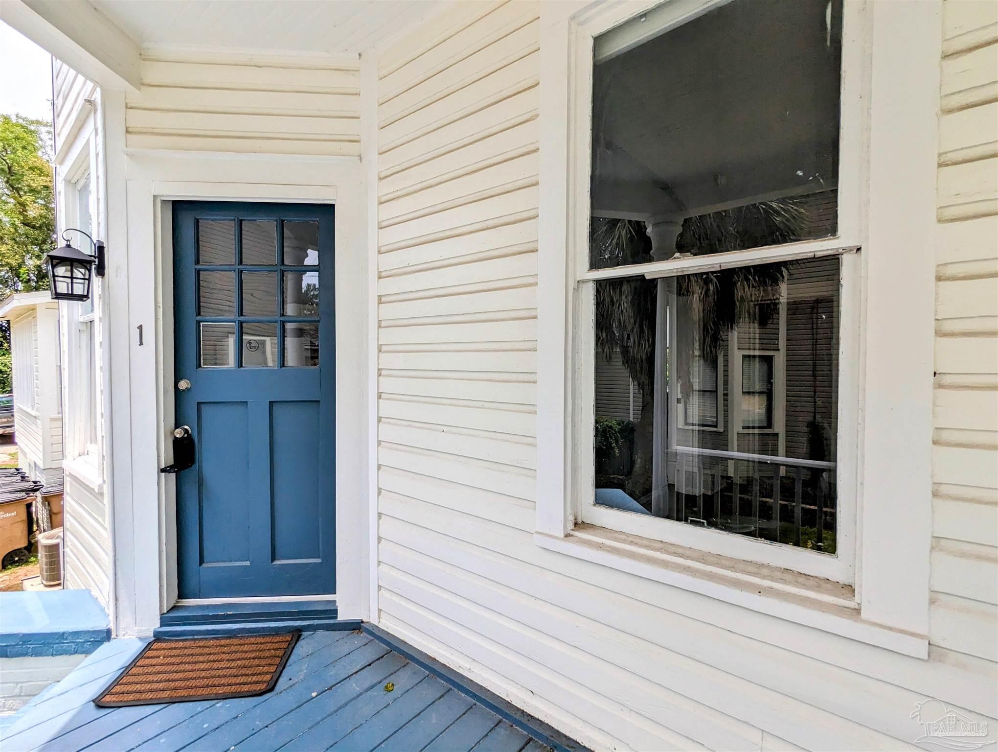 911 North Spring Street, Unit 1 Pensacola, FL 32501 - Photo 3 of 15
