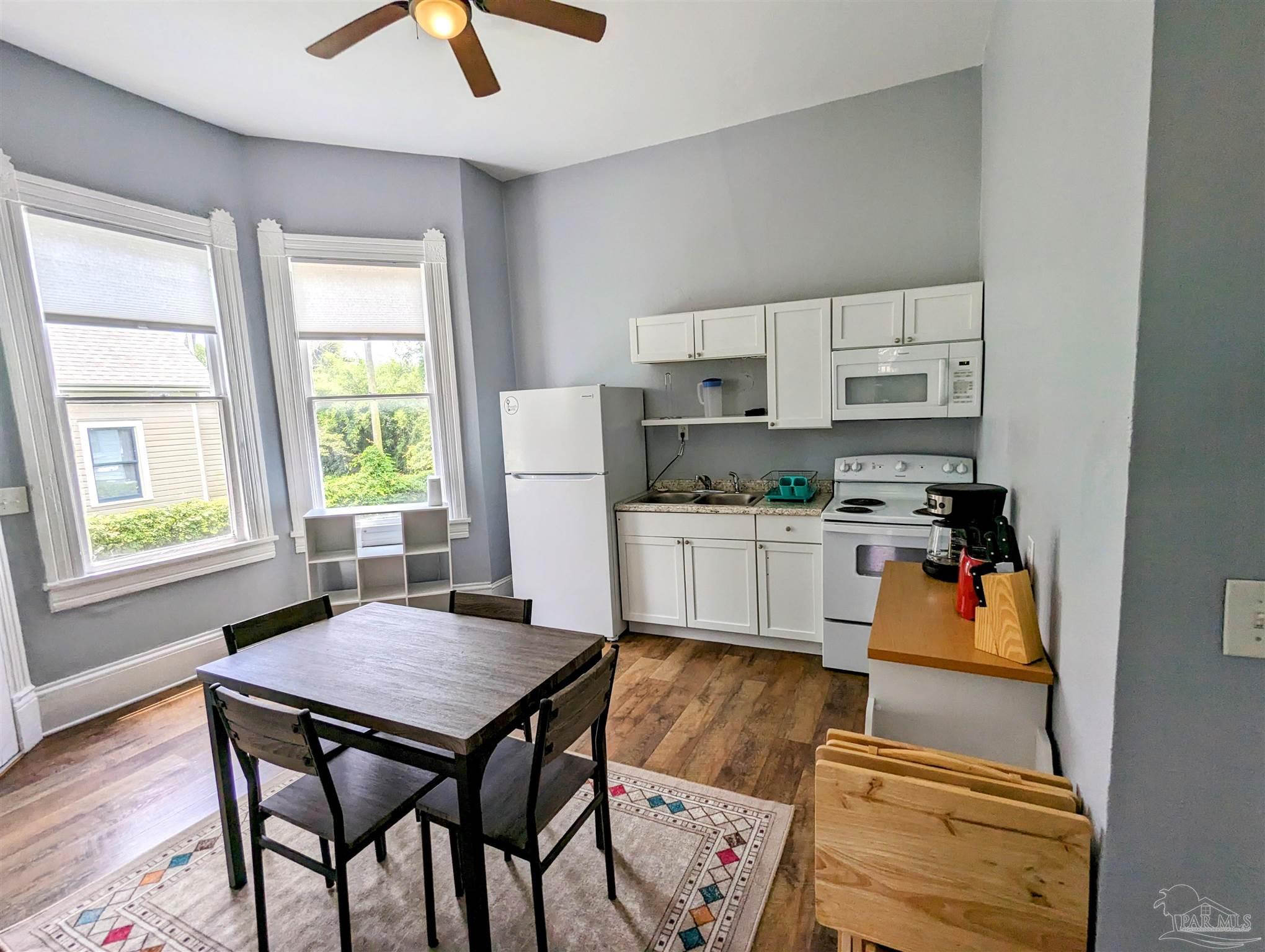 911 North Spring Street, Unit 1 Pensacola, FL 32501 - Photo 5 of 15