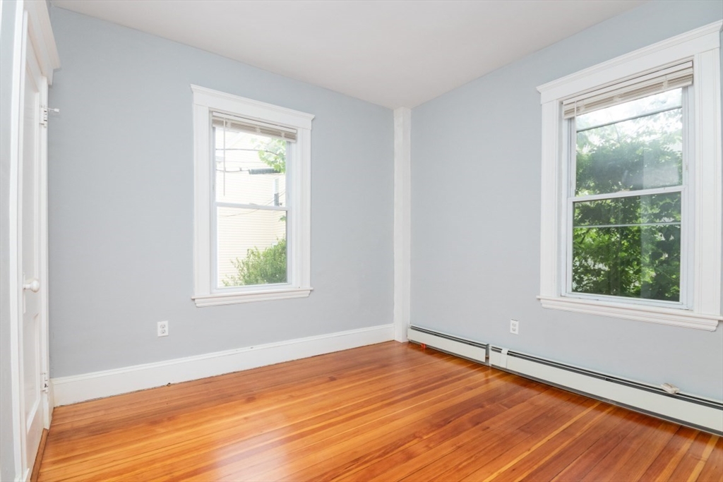 5 Semont Road, Unit 2 Boston, MA 02124 - Photo 5 of 10
