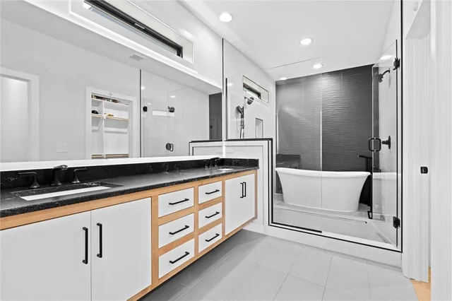 $725,000 | 22615 West 87th Terrace, Lenexa, KS 66227