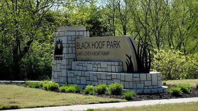 $725,000 | 22615 West 87th Terrace, Lenexa, KS 66227