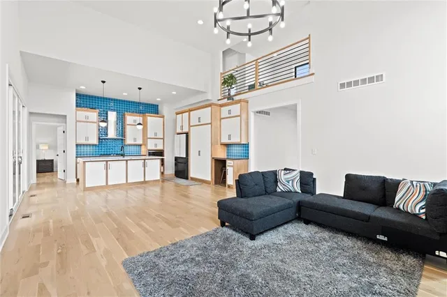 $725,000 | 22615 West 87th Terrace, Lenexa, KS 66227