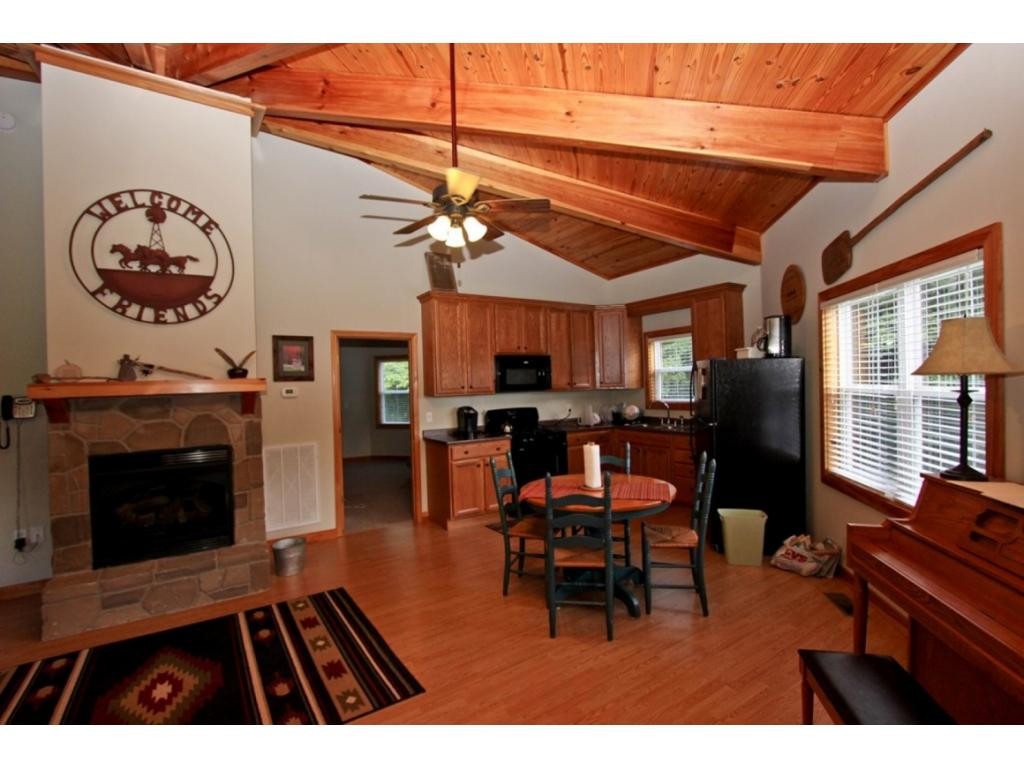5285 Rag Mountain Road Hartford, TN 37753 - Photo 11 of 36 Photo 11