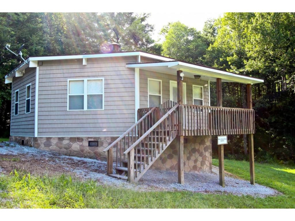 5285 Rag Mountain Road Hartford, TN 37753 - Photo 3 of 36 Photo 3