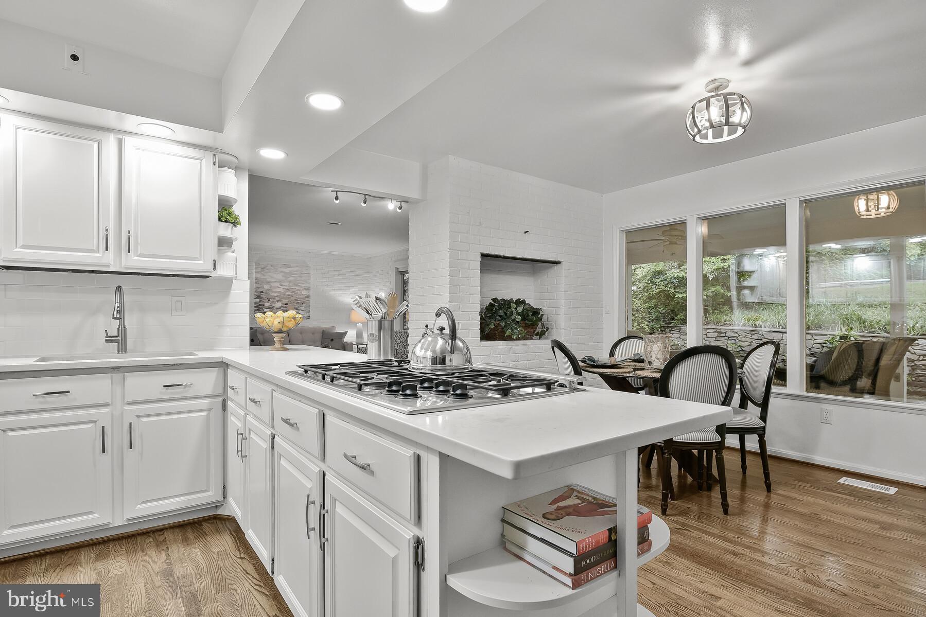 5000 Westpath Terrace Bethesda, MD 20816 - Photo 14 of 44