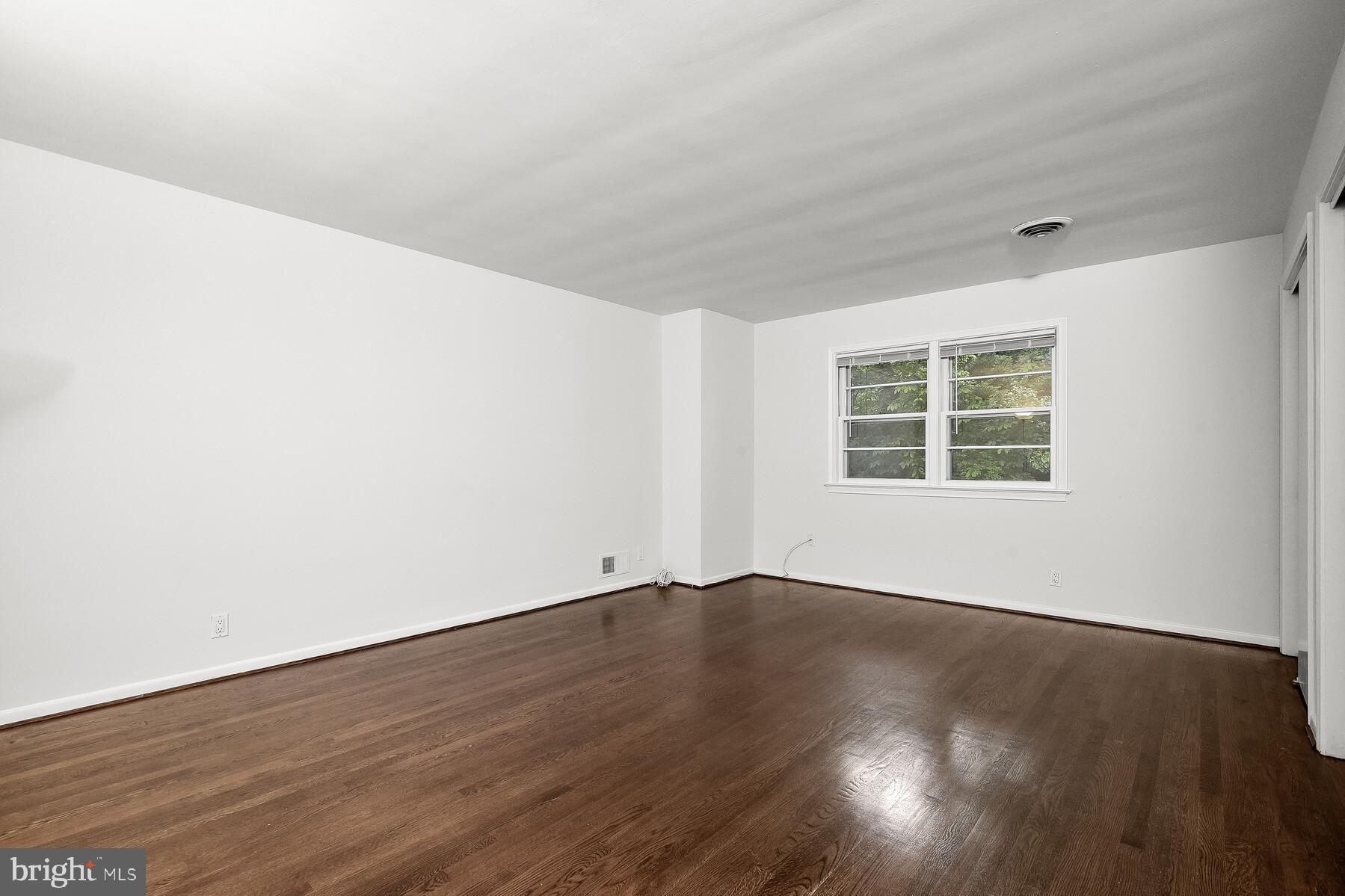 5000 Westpath Terrace Bethesda, MD 20816 - Photo 26 of 44