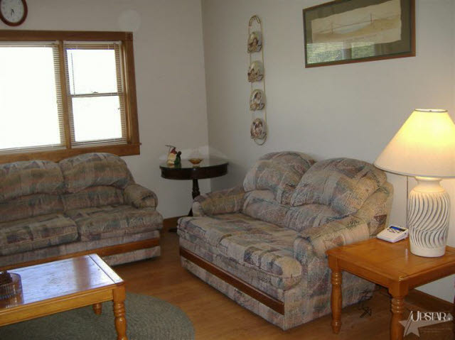 8921 Fritz Road Fort Wayne, IN 46818 - Photo 3 of 22