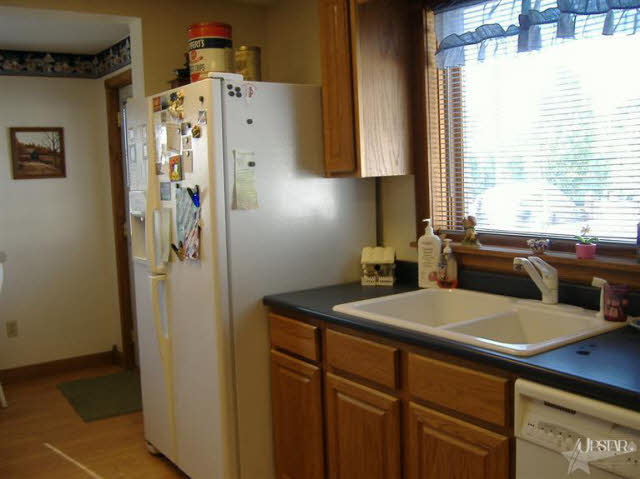 8921 Fritz Road Fort Wayne, IN 46818 - Photo 6 of 22