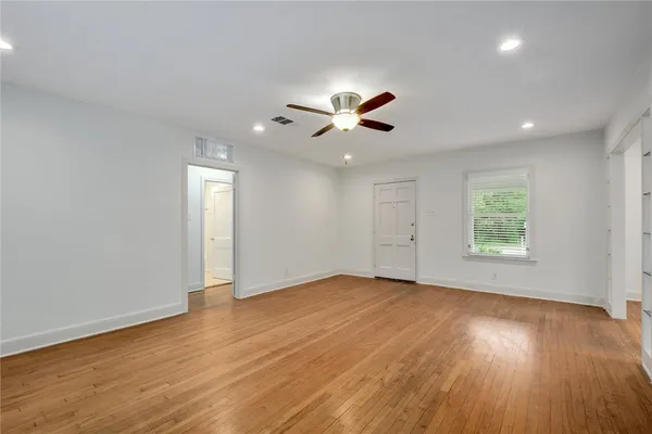 $2,995 | 4909 Shoal Creek Boulevard, Austin, TX 78756