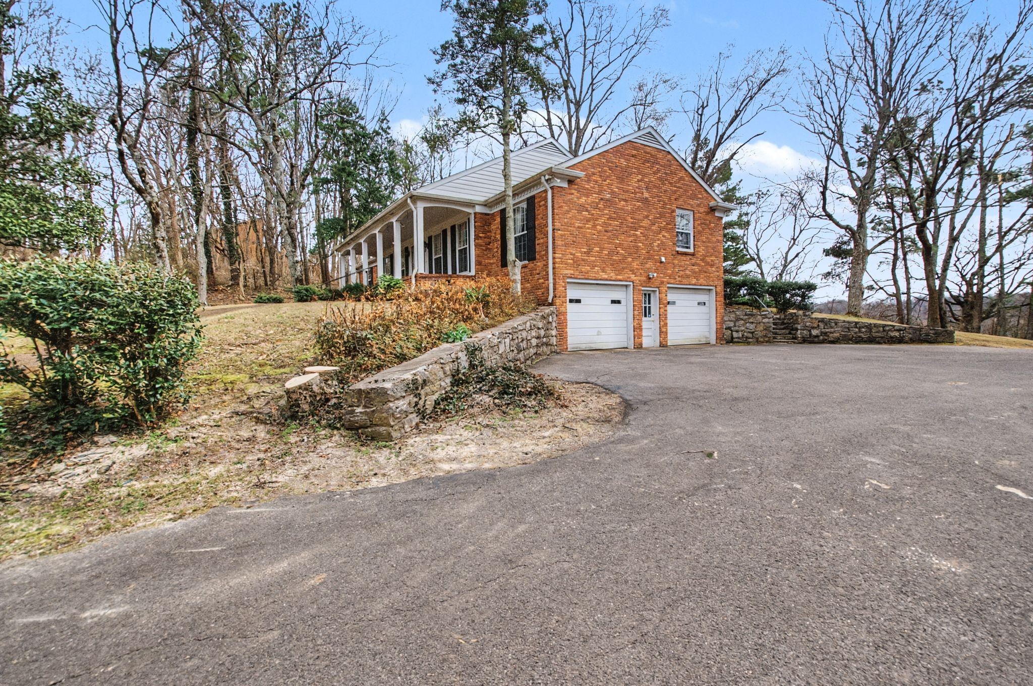 711 Sneed Road West Franklin, TN 37069 - Photo 5 of 21 Gallery Image 5